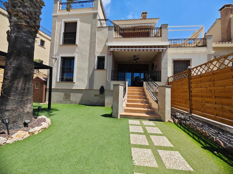 2 bedroom Apartment for sale 2 bedroom Apartment for sale