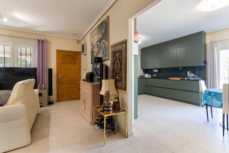 4 bedroom Villa for sale