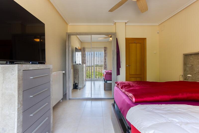 4 bedroom Villa for sale