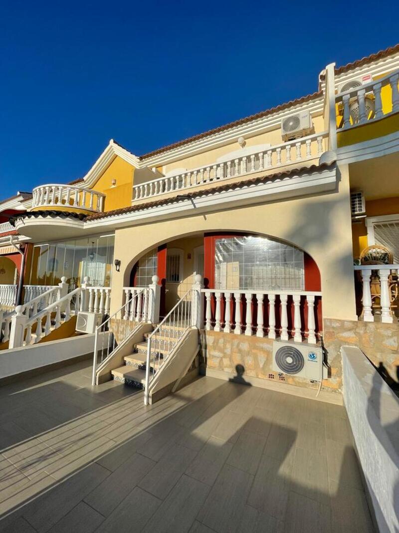 3 Cuarto Adosado en venta 3 Cuarto Adosado en venta