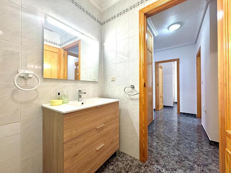 2 bedroom Apartment for sale 2 bedroom Apartment for sale