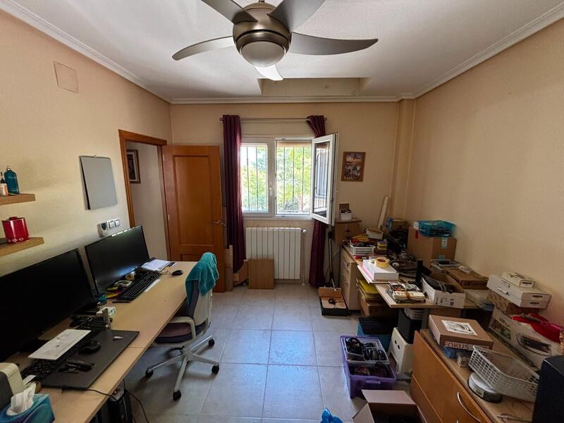 4 bedroom Villa for sale