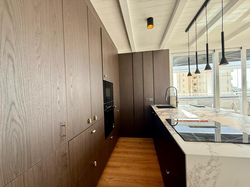 4 bedroom Apartment for sale 4 bedroom Apartment for sale