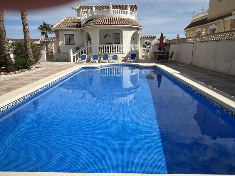 3 bedroom Villa for sale 3 bedroom Villa for sale