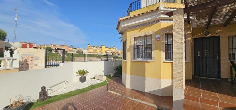 3 slaapkamer Villa Te koop 3 slaapkamer Villa Te koop