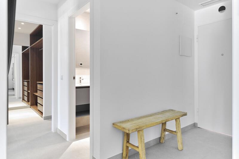 2 slaapkamer Appartement Te koop 2 slaapkamer Appartement Te koop