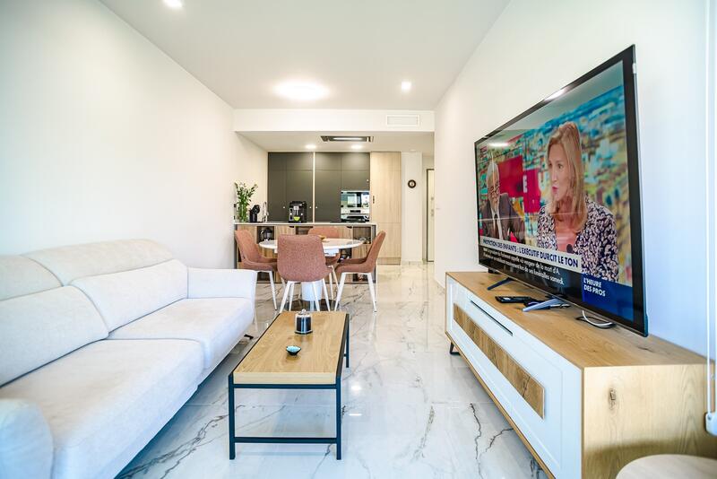 2 slaapkamer Appartement Te koop 2 slaapkamer Appartement Te koop