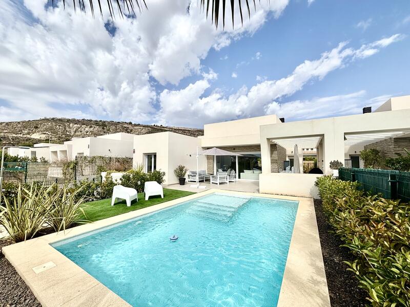 Villa for sale in La Finca Golf Course, Alicante