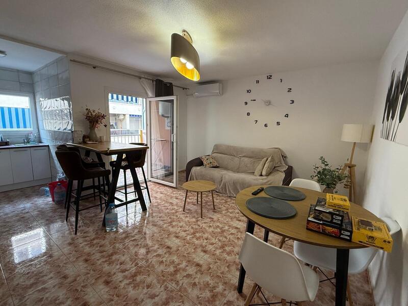 Apartamento en venta en Torrevieja, Alicante