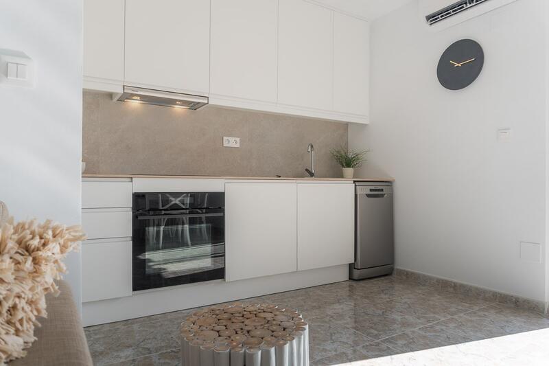 2 bedroom Apartment for sale 2 bedroom Apartment for sale