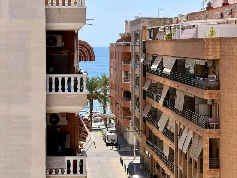 Appartement zu verkaufen in Torrevieja, Alicante