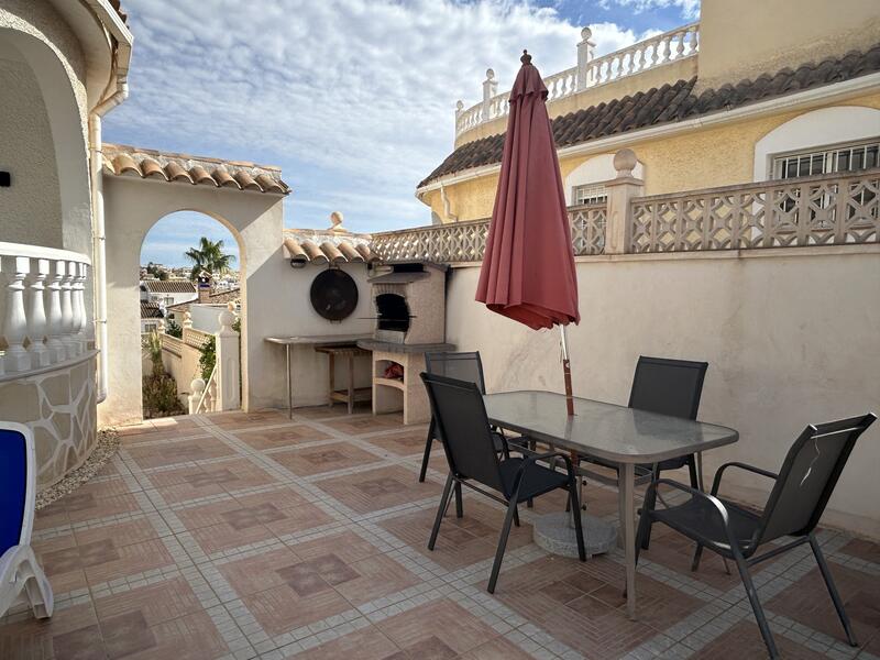 3 Cuarto Villa en venta
