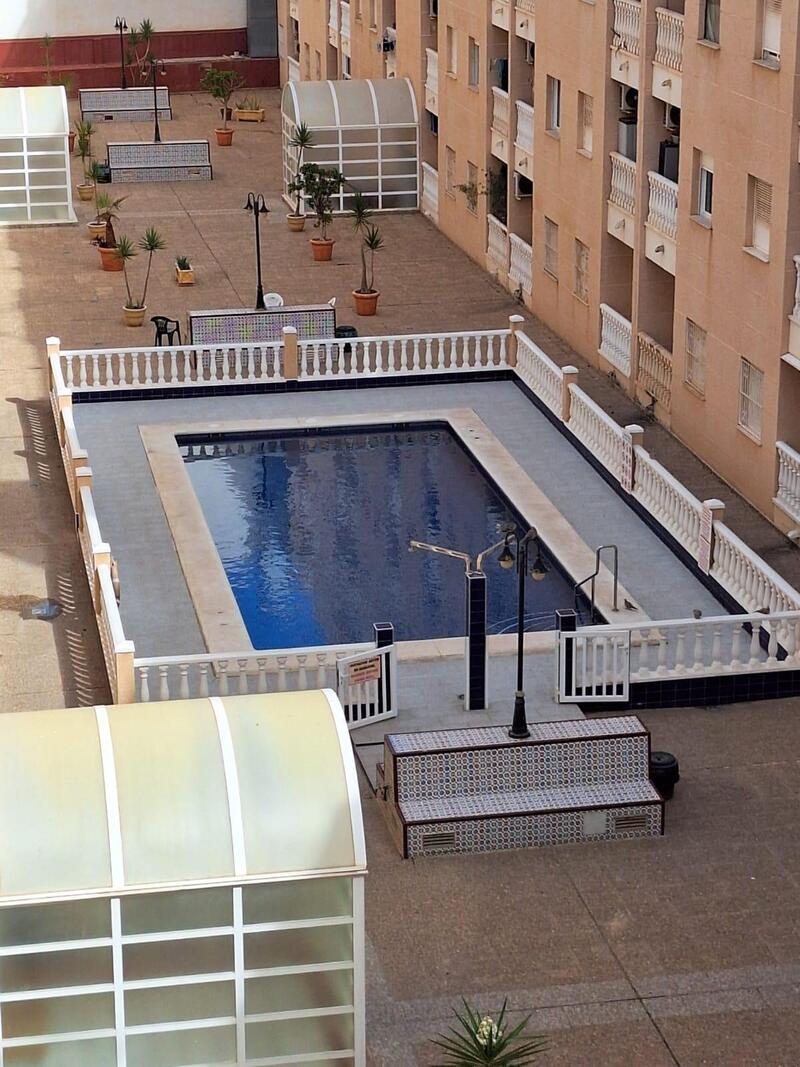 Lejlighed til salg i Torrevieja, Alicante