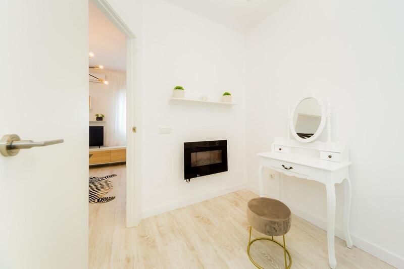 1 bedroom Apartment for sale