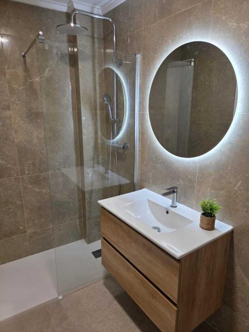 3 bedroom Apartment for sale 3 bedroom Apartment for sale