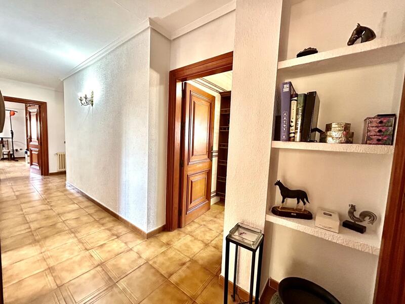 4 bedroom Villa for sale 4 bedroom Villa for sale