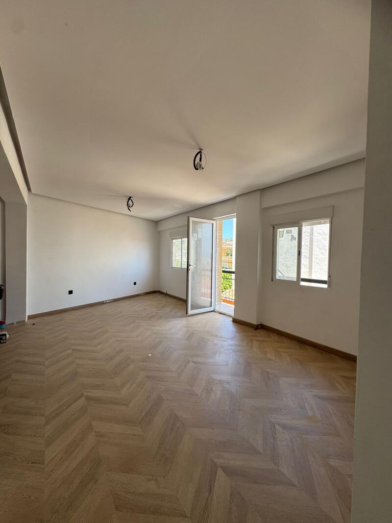 2 bedroom Apartment for sale 2 bedroom Apartment for sale