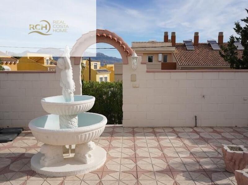 6 bedroom Villa for sale 6 bedroom Villa for sale