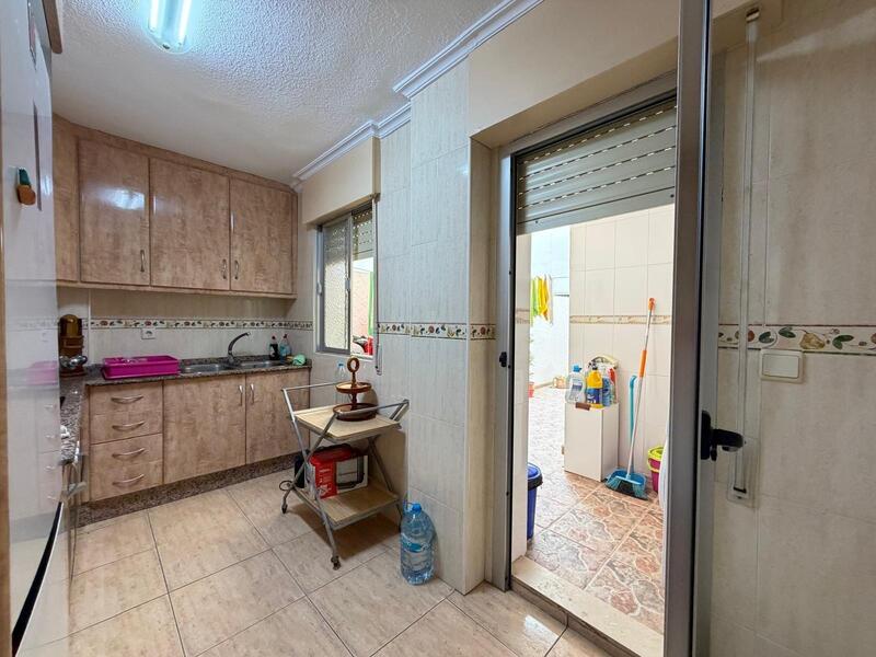 3 bedroom Apartment for sale 3 bedroom Apartment for sale