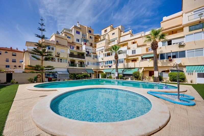 Lägenhet till salu i Torrevieja, Alicante