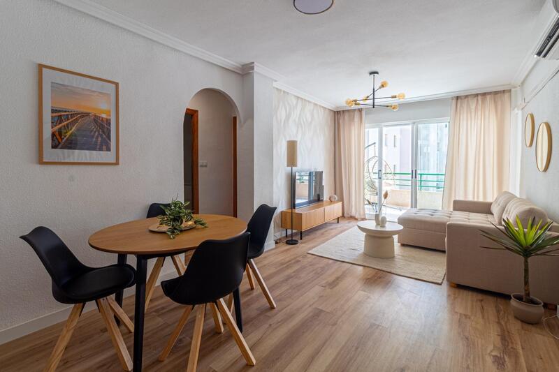 Apartment for sale in Torrevieja, Alicante