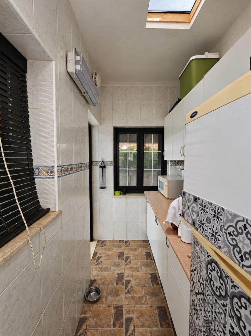 2 bedroom Apartment for sale 2 bedroom Apartment for sale