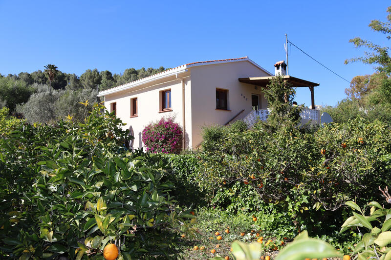 Country House for sale in Parcent, Alicante