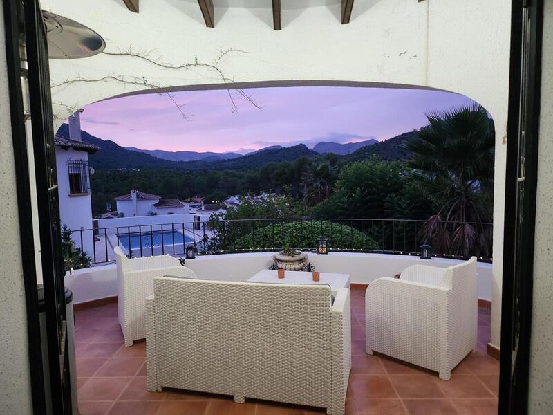 Villa à vendre dans Murla, Alicante