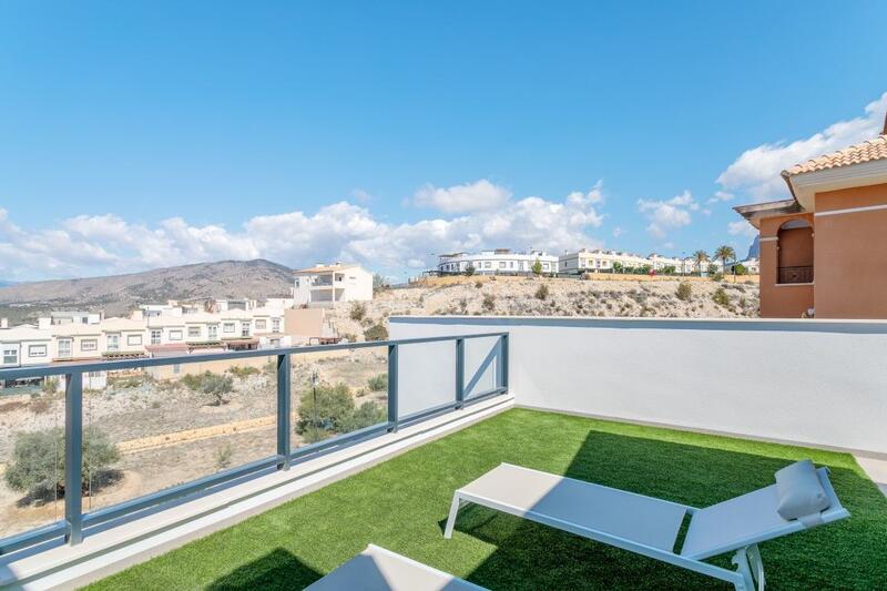 Villa til salgs i Finestrat, Alicante