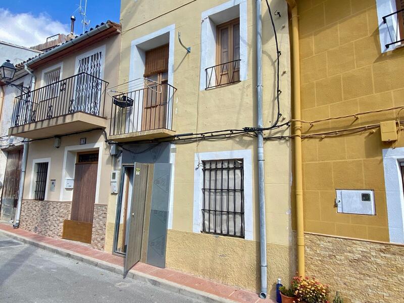 Maison de Ville à vendre dans Orxeta, Alicante
