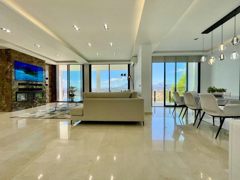 4 bedroom Villa for sale