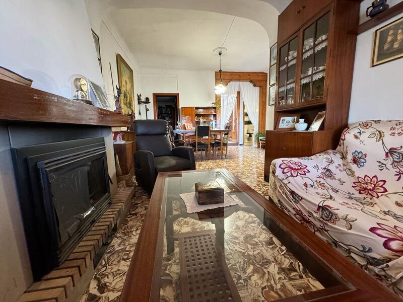 5 Schlafzimmer Landhaus zu verkaufen