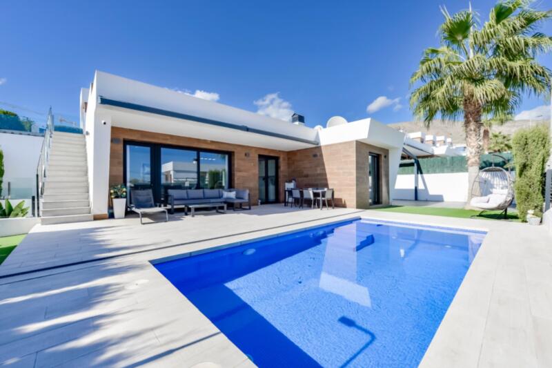 5 bedroom Villa for sale