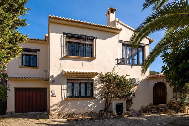 5 Cuarto Villa en venta