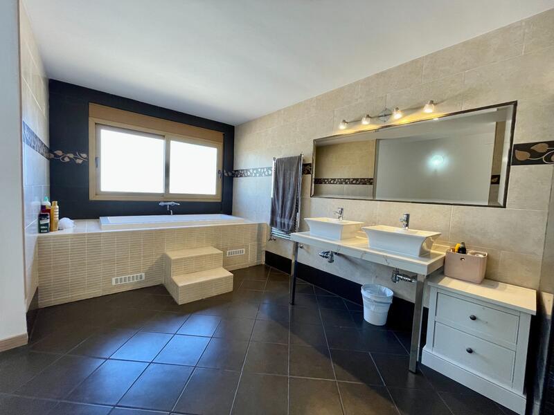 7 slaapkamer Villa Te koop