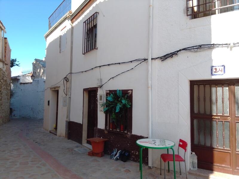 3 bedroom Townhouse in Martos