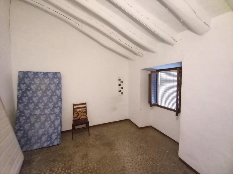 4 Schlafzimmer Landhaus zu verkaufen