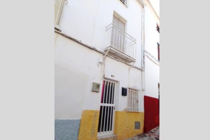 Townhouse for sale in Martos, Jaén