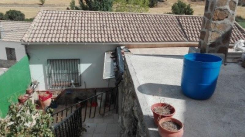 3 Schlafzimmer Landhaus zu verkaufen
