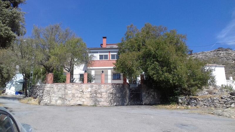 Country House for sale in Peñas de Majalcoron, Jaén