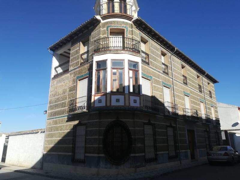 Commercial Property for sale in Zamoranos, Córdoba