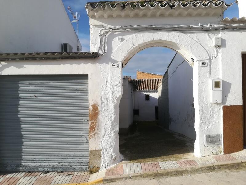 Lantställe till salu i Bobadilla de Alcaudete, Jaén