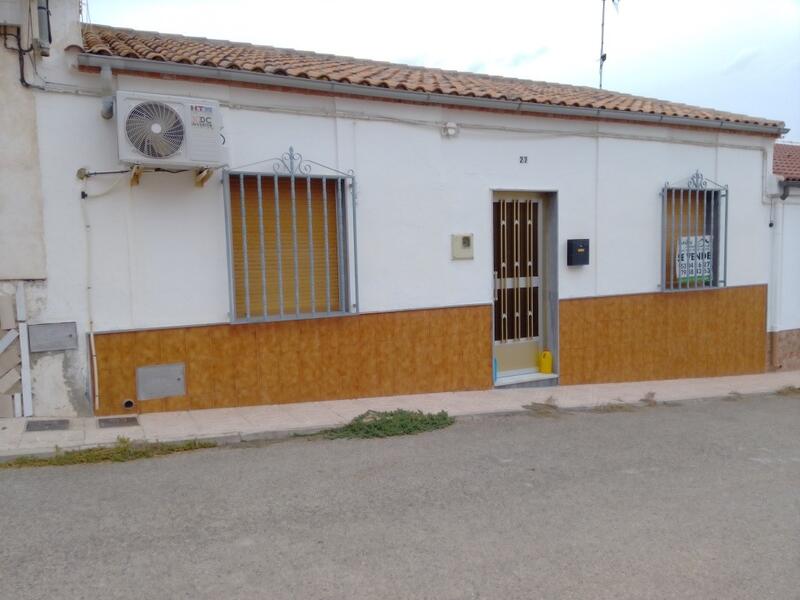 Villa til salg i Monte Lope Alvarez, Jaén