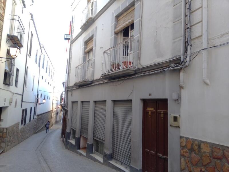 Townhouse for sale in Martos, Jaén