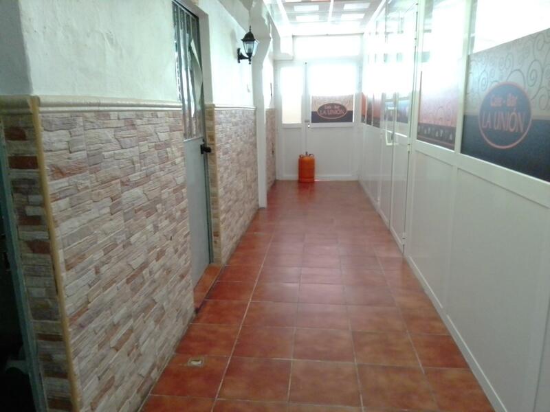 3 Cuarto Local Comercial en venta