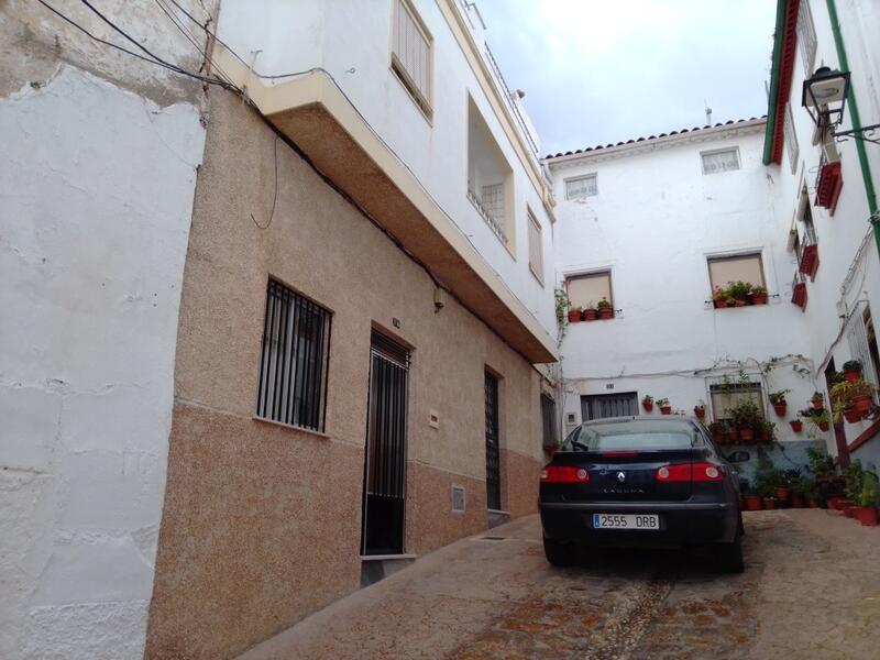 Stadthaus zu verkaufen in Martos, Jaén