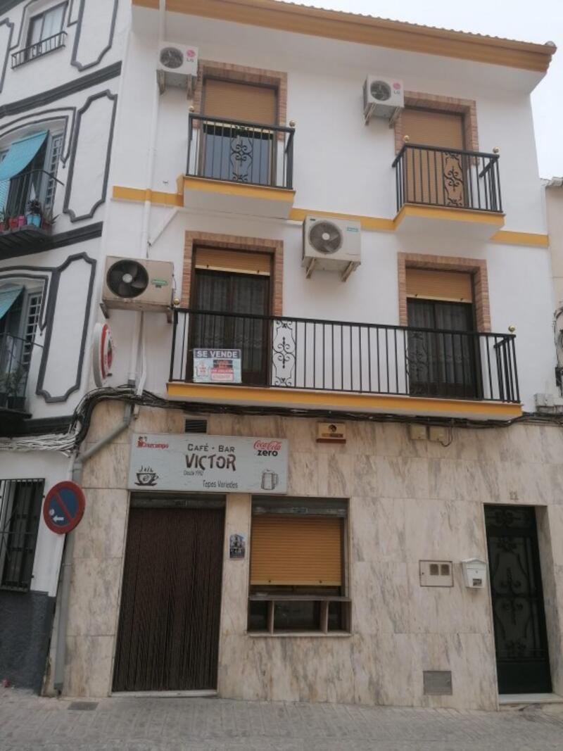 3 Cuarto Local Comercial en venta