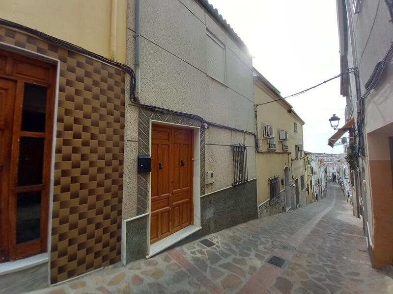 Stadthaus zu verkaufen in Martos, Jaén