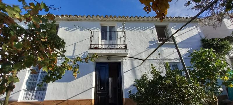 Деревенский Дом продается в Alcala la Real, Jaén