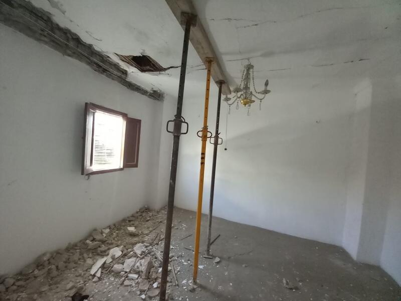 3 bedroom Townhouse for sale